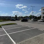 Apartament 2 Pokojowy Z Ogrodkiem Lub Pokoje