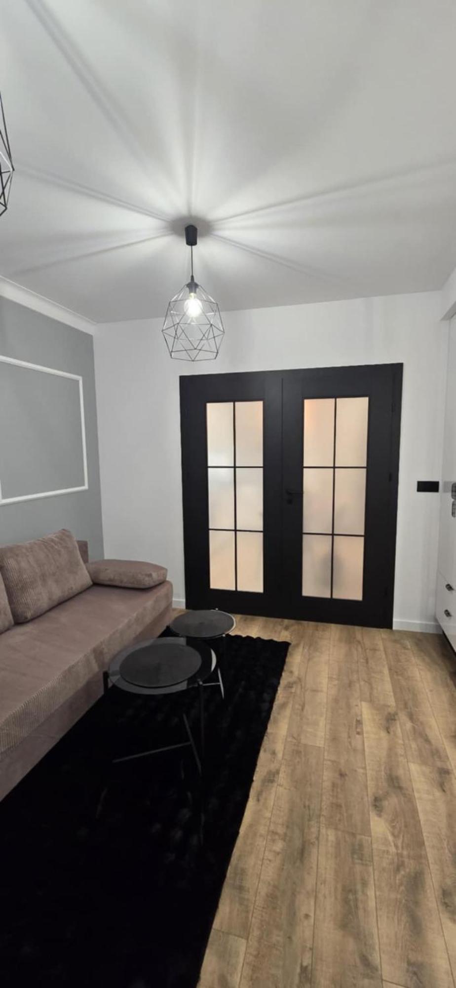 2 Pokojowy Z Ogrodkiem Lub Apartament *