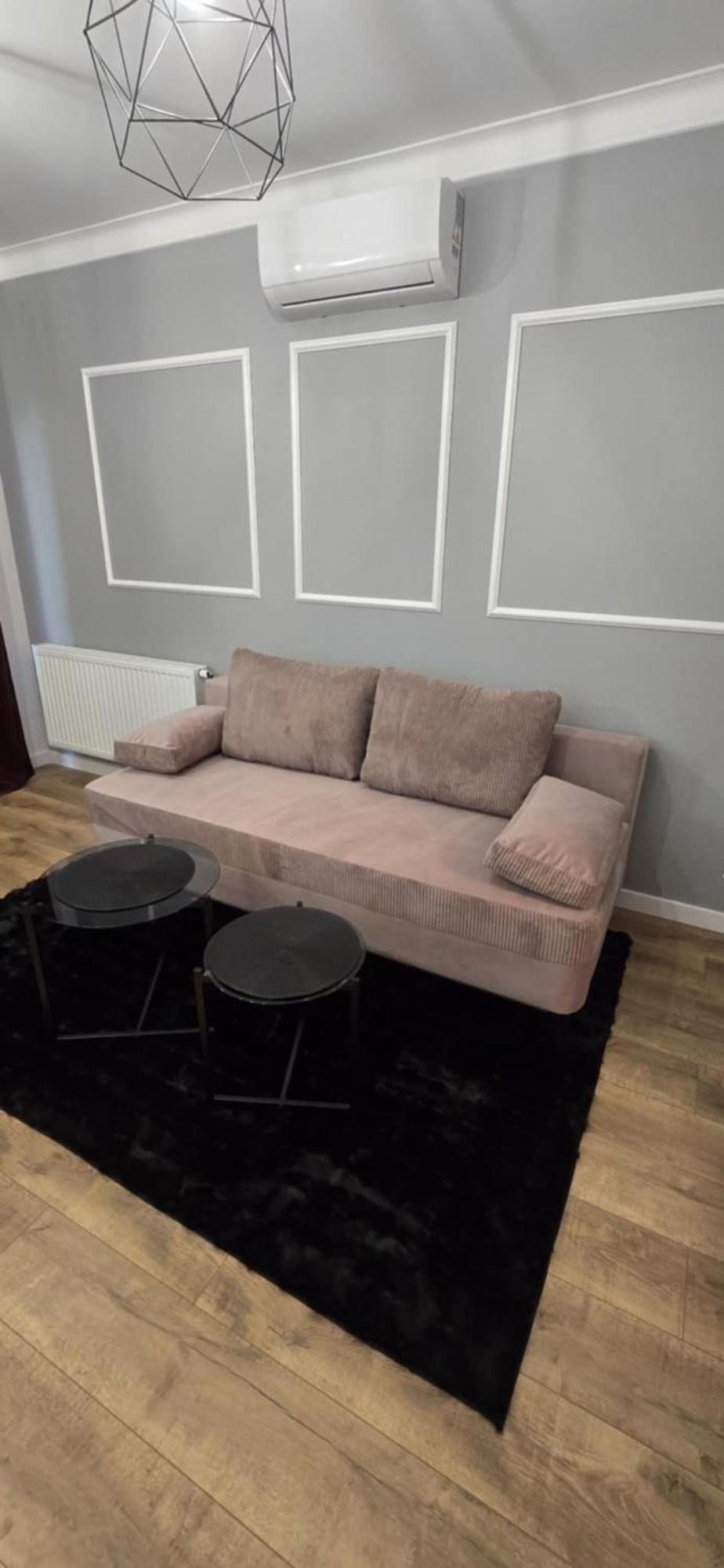 2 Pokojowy Z Ogrodkiem Lub Apartament Warszawa