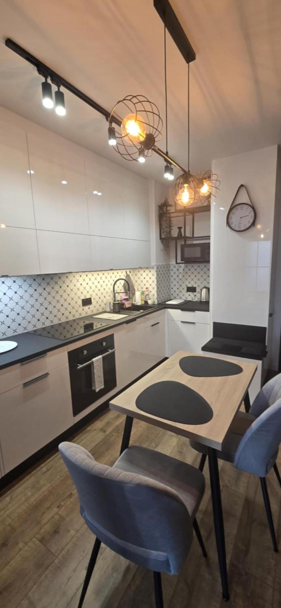 Apartament 2 Pokojowy Z Ogrodkiem Lub Warszawa
